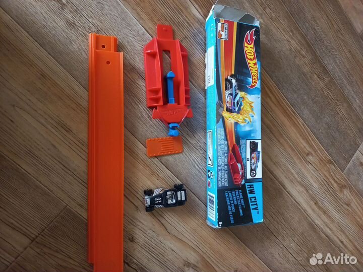 Игрушки детские разные, 2-5 лет