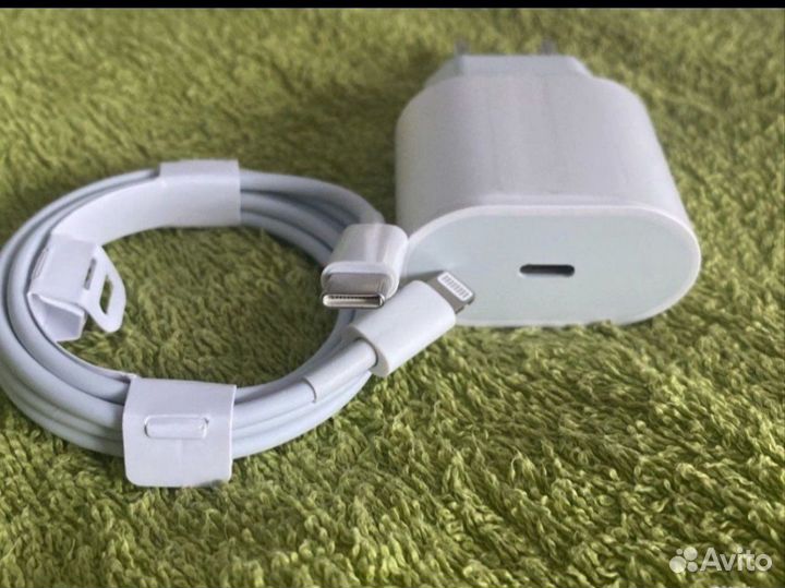 Зарядка на iPhone 20w type-c