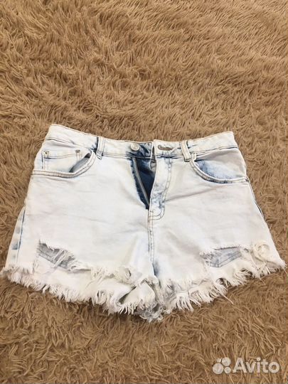 Джинсовые шорты