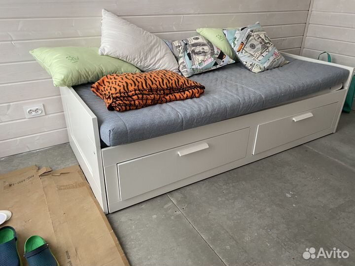 Кушетка brimnes IKEA