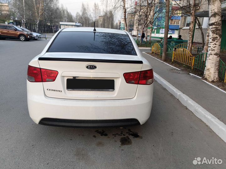 Kia cerato 2 спойлер черный глянец