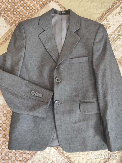 Пиджак, жилет, рубашка, брюки