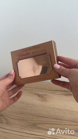 В наличии Mini Filmstar Charlotte Tilbury