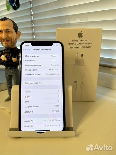 iPhone Xs, 64 ГБ
