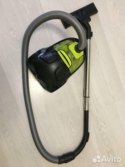 Пылесос 