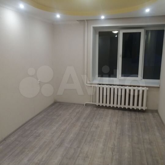 Комната 24,9 м² в 3-к., 2/5 эт.