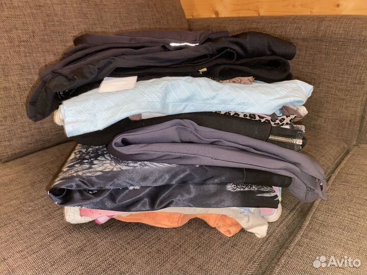 ЯПомогаю женские вещи 44-48 стопка