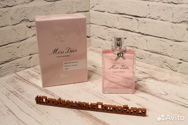 Парфюм Miss Dior Rose Essence