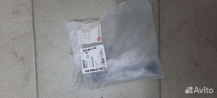 Кронштейн крыла пер. Л. Toyota Mark 2/2004