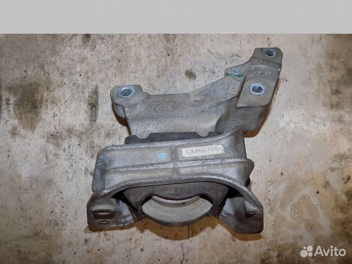 Опора двигателя правая Juke (F15) 2011