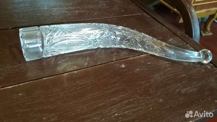 Продам рог хрустальный
