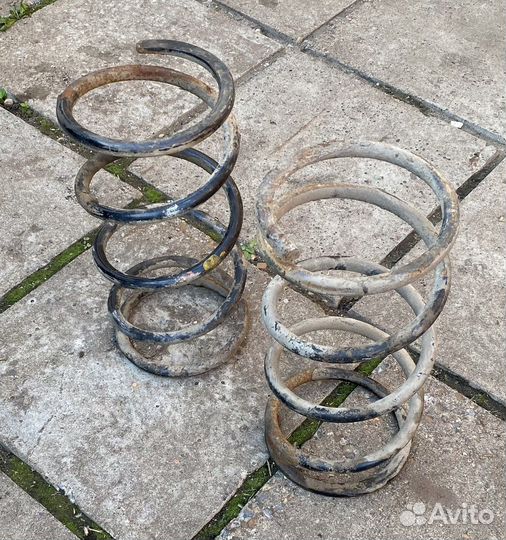 Пружины передние Hyundai santa fe 1