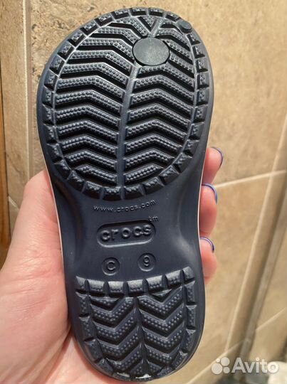 Сандалии детские crocs c 9