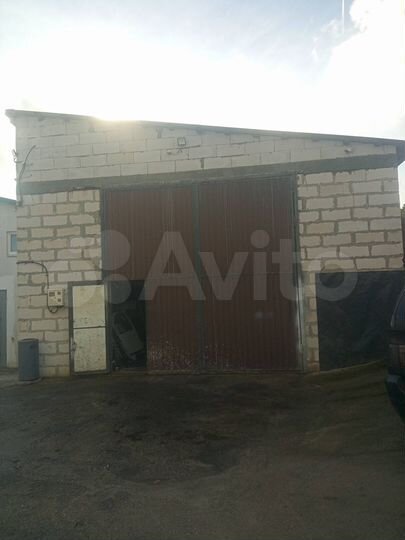 Гараж, > 30 м²