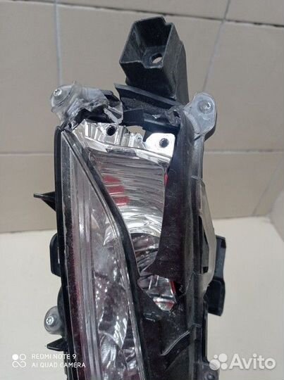 Фара противотуманная Lexus RX