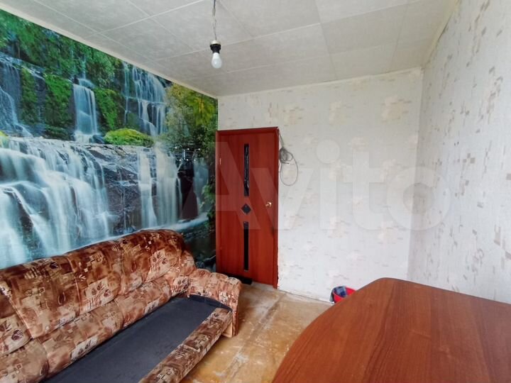 Комната 8 м² в 3-к., 3/5 эт.