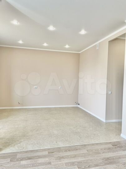 1-к. квартира, 52 м², 10/14 эт.