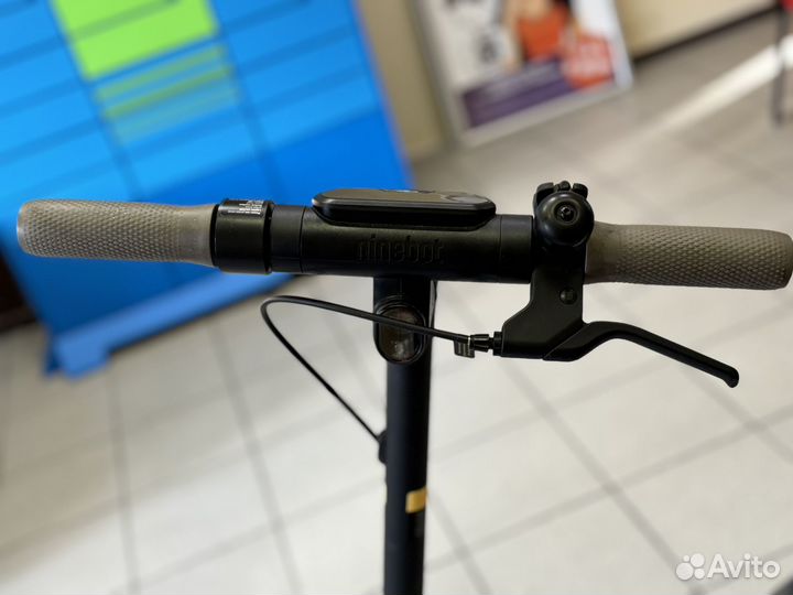 Продам электросамокат