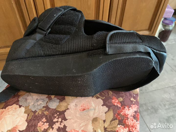 Лангетка на стопу