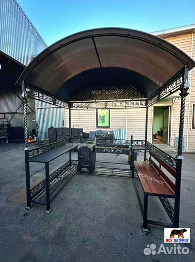 Беседка с мангалом