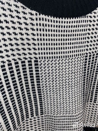 Свитер женский guess