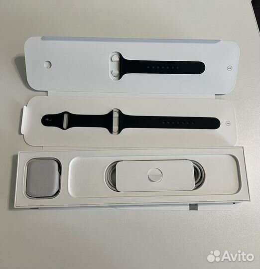 Часы apple watch 6 44 mm