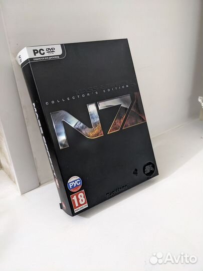 Mass Effect 3 Collector's Edition - с дефектами