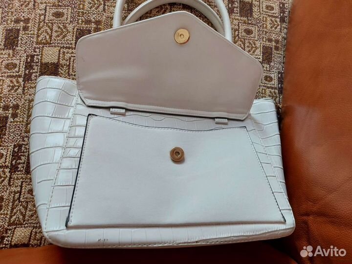 Сумки разные кожаные