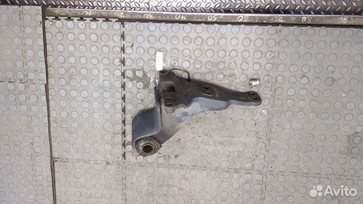 Кронштейн торсиона кабины Iveco Stralis, 2009