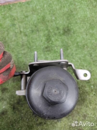 Корпус масляного фильтра Peugeot Partner B9 2014