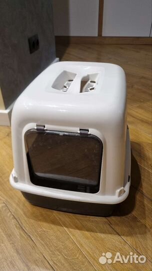 Туалет домик для кошек