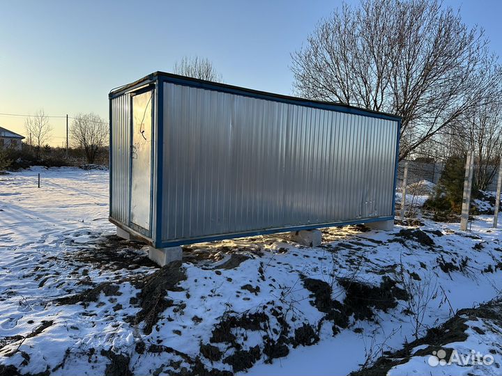 Будка металлическая