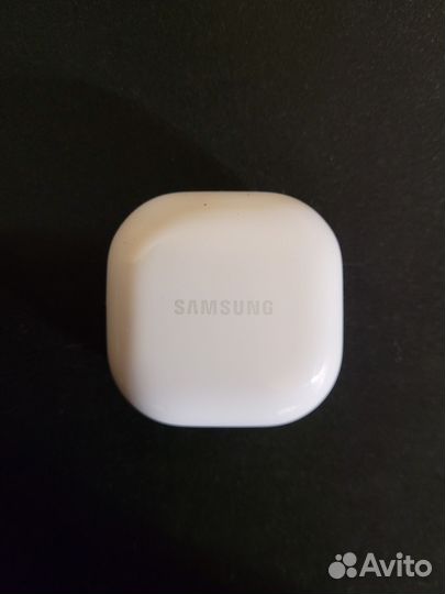 Samsung Galaxy buds 2