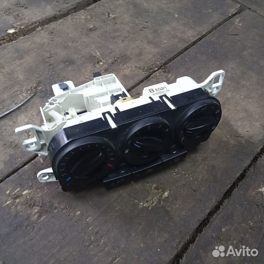 Блок управления печкой Mazda CX 7 (Мазда сx 7)