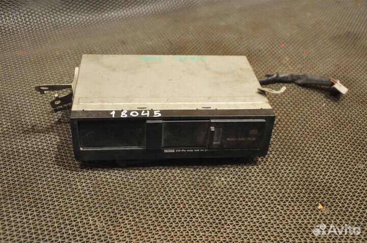 CD- чейнджер Lexus GX470 UZJ120