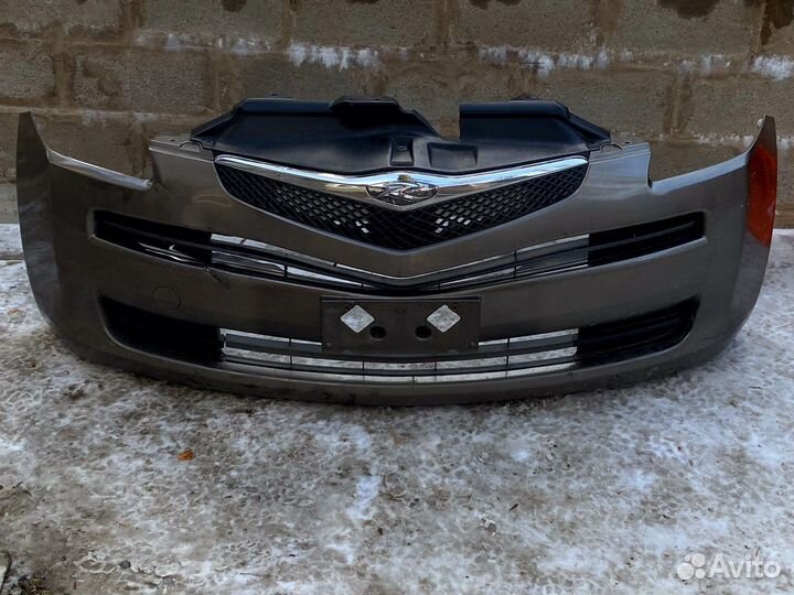 Передний бампер Toyota Ractis 2005-2010г - 1G2