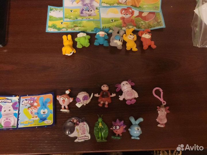 Киндер-сюрприз смешарики лунтик,пасхальные кролики