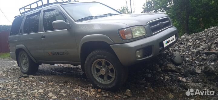 Nissan Pathfinder 3.5 AT, 2001, 100 000 км