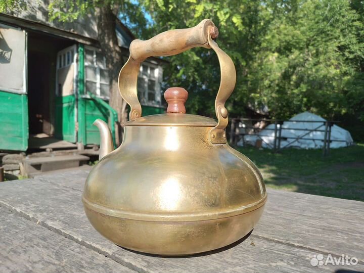 Чайник 3л латунь