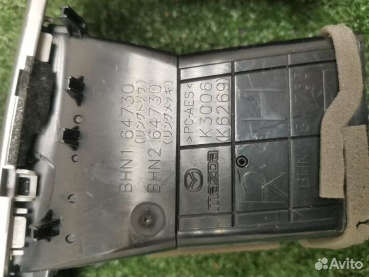 Воздуховод салона Mazda 3 хетчбэк BM 2.0 PE 2018