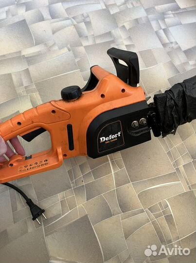 Электрическая пила defort dec-1646N