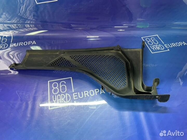 Крышка корпуса микрофильтра передняя левая Bmw X5