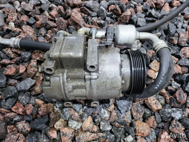 Мало б.у компрессор кондиционера Genesis G80 3.0