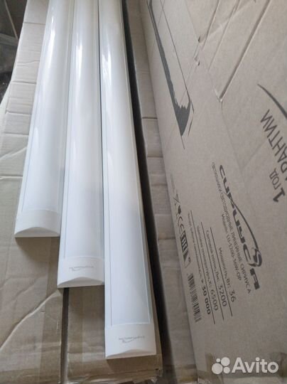 Светильник потолочный светодиодный линейный (led)