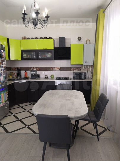 Дом 62,3 м² на участке 4,5 сот.