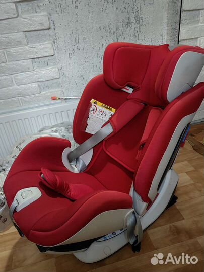 Автокресло Chicco semi-universal 0-25 кг