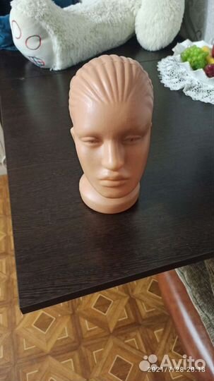 Муляж головы пластик