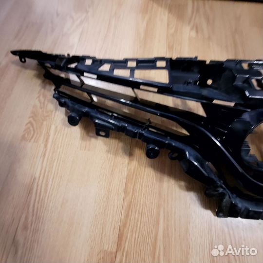 Решётка Тойота Камри