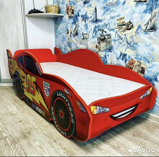 Кровать машина