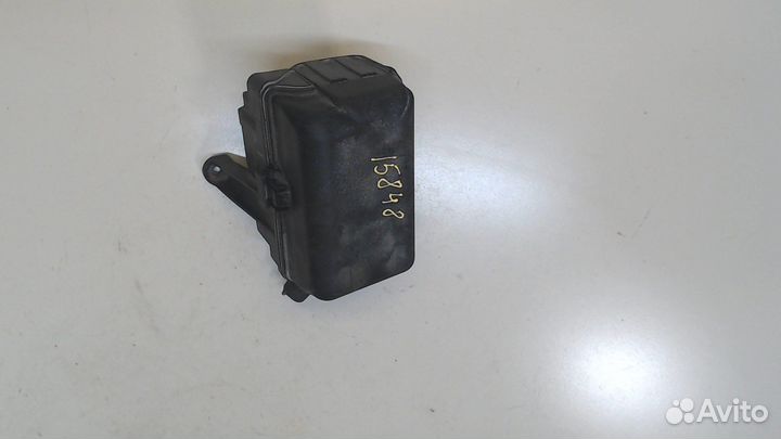 Корпус блока предохранителей Toyota Tundra, 2012